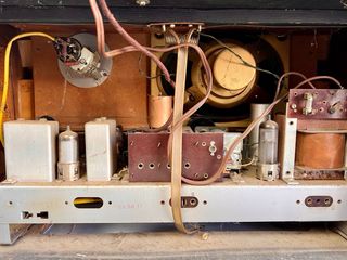 Radio de válvulas Neckermann WPR 9666 W