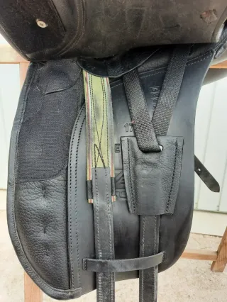 Montura Zaldi New Kent 17"