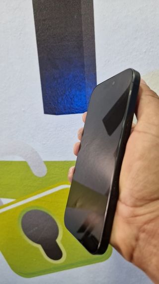 iPhone 16 256GB Negro