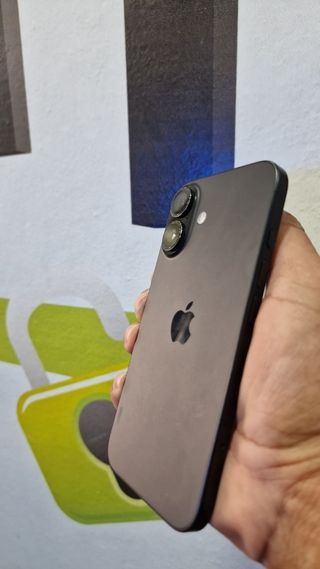 iPhone 16 256GB Negro