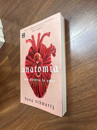Anatomía: Una historia de amor. Libro como nuevo