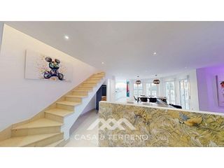 Chalet en venta en Urbanización Santa Rosa en Torrox