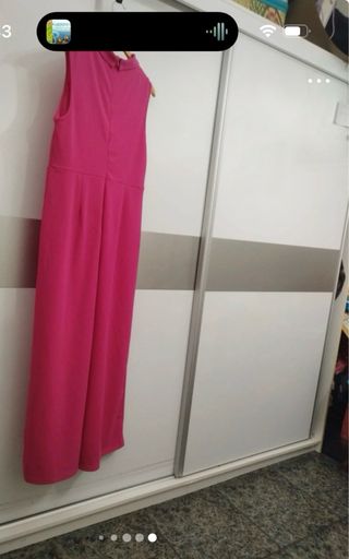 Mono largo fucsia con botones
