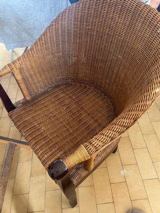 2 Mesas y 3 sillas de terraza de madera