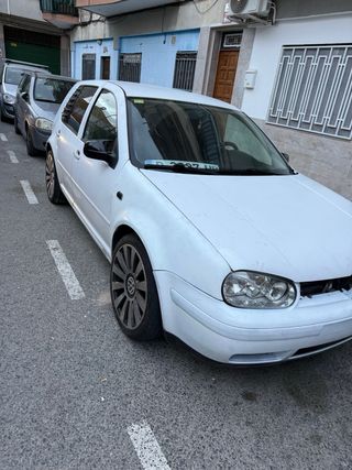 Volkswagen Golf 1998