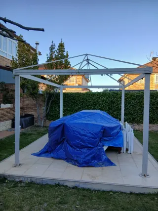 Cenador/Pérgola de jardín metálico