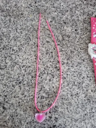 Collar y reloj Hello Kitty