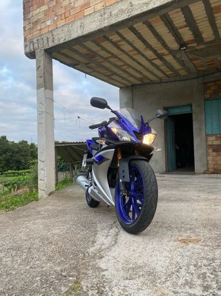 Yamaha YZF R125