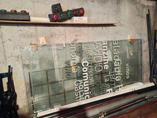 Mamparas de cristal para dividir espacios