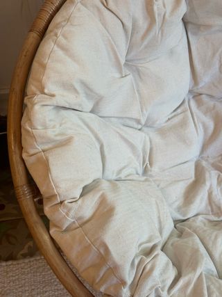 Sillón redondo de mimbre