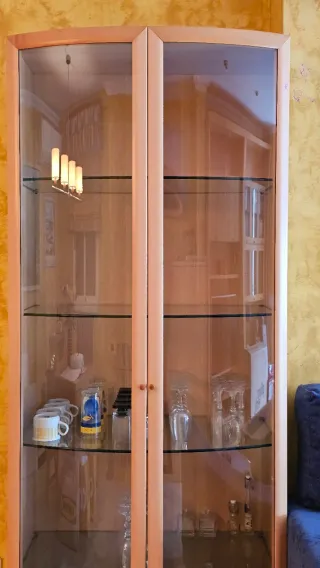 Vitrina Cristal Madera de Haya Curva