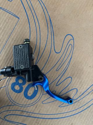 Maneta Freno + Bomba Azul