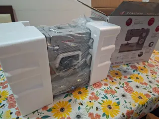 Máquina de coser SINGER Heavy Duty nueva