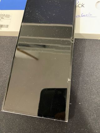 Samsung S23 Ultra: Chassis, Schermo e Parte Posteriore