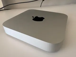 Mac mini M2 16GB RAM 256GB SSD