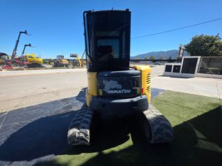 Excavadora Komatsu PC 50 MR-2