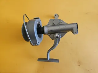 Carrete PELICAN PFLUEGER 1020 Antiguo