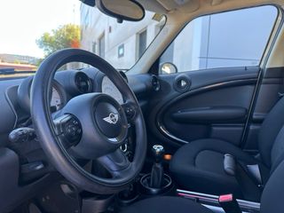 MINI Countryman D Pepper