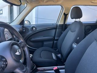 MINI Countryman D Pepper