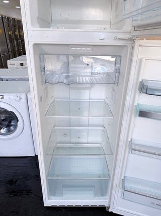 Frigorífico Nevera Bosch 185cm No Frost A+ - Envío