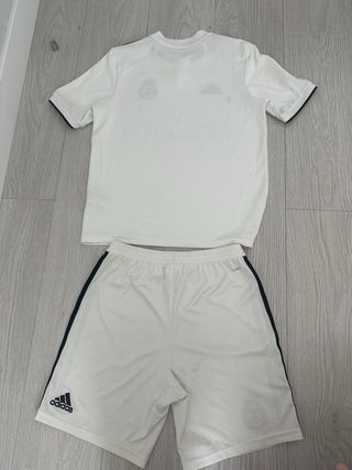 Attrezzatura Real Madrid 18/19