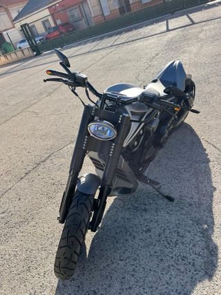Harley Davidson V-Rod 13.000 km