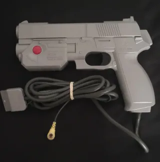 Lote PlayStation 1 con juegos y accesorios