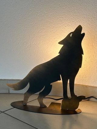 Lampada Lupo Ululante Nero/Oro Metallo