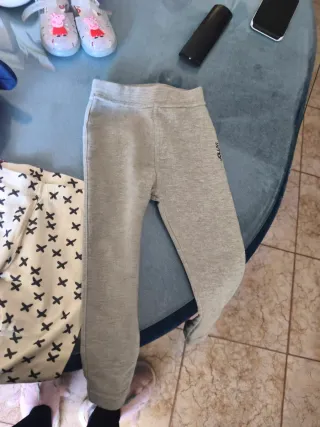 Conjunto deportivo niña Minnie Mouse