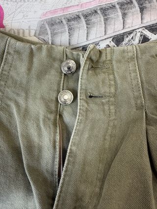 Pantalones verdes de talle alto