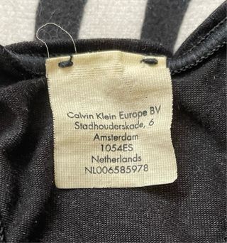 Top deportivo Calvin Klein negro