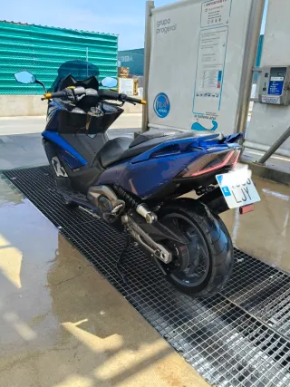 Kymco AK 550 Azul 2020
