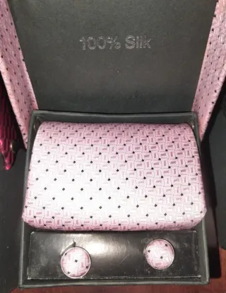 Lote 5 corbatas seda + gemelos con caja