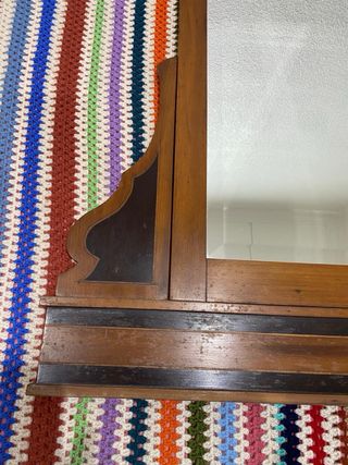 Espejo antiguo de madera
