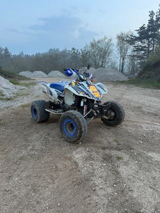 Suzuki LTZ 400 Quad