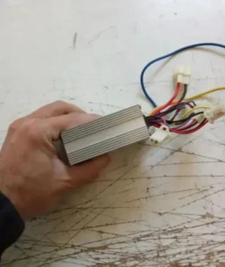 Centralita Miniquad Eléctrico 36V 1000W