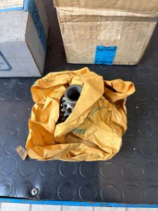 Ingranaggio Primario Vespa PX TS GT Originale NOS