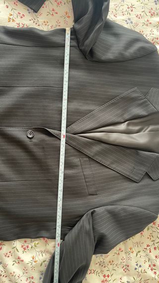 Traje sastre raya diplomática negro. T 52