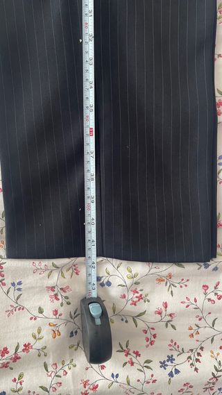 Traje sastre raya diplomática negro. T 52