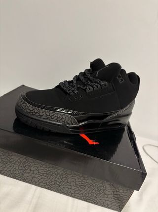 Zapatillas Jordan Negras y Grises