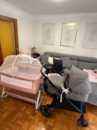 Cuna colecho con colchon, ajustable, ruedas etc.