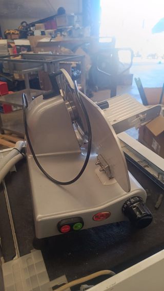 Cortadora de fiambre profesional
