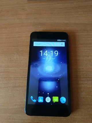 Teléfono AIRIS TM55S Negro
