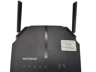 Modem Router NETGEAR AC1200 (D6220) - Come Nuovo