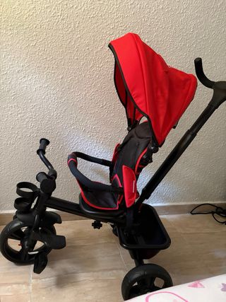Triciclo infantil rojo y negro