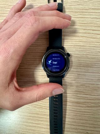 Reloj Deportivo COROS APEX 42mm Negro