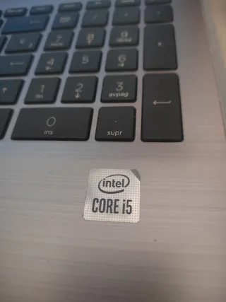 Ordenador portátil HP 250 G7 se entrega aprueba