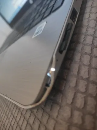 Ordenador portátil HP 250 G7 se entrega aprueba