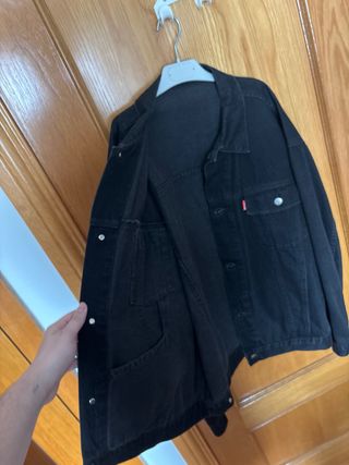 Cazadora vaquera Caster negra