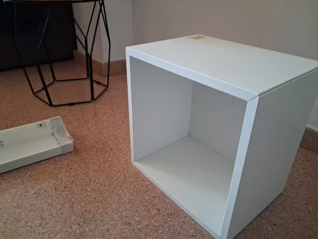 Estantería Cubo y Repisa Blanca